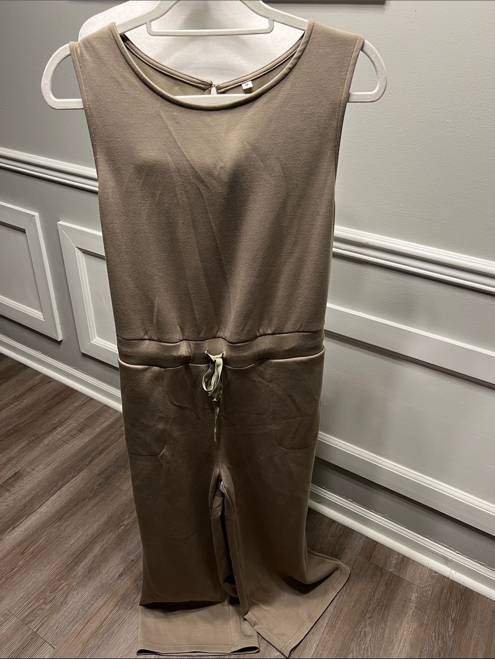 Anrabess Taupe Size M Jumpsuit NWOT Wideleg Casual Romper